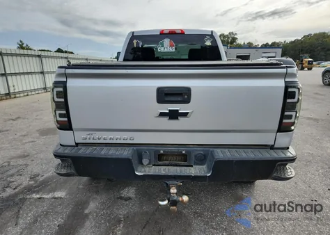 2015 Chevrolet Silverado K1500 z USA, uszkodzony, nr VIN 1GCVKPEC1FZ240352